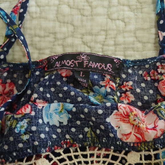 Almost Famous Tank Top, Women's Size L, Navy Blue/Polka Dot/Floral/Cream Crochet - Picture 7 of 7